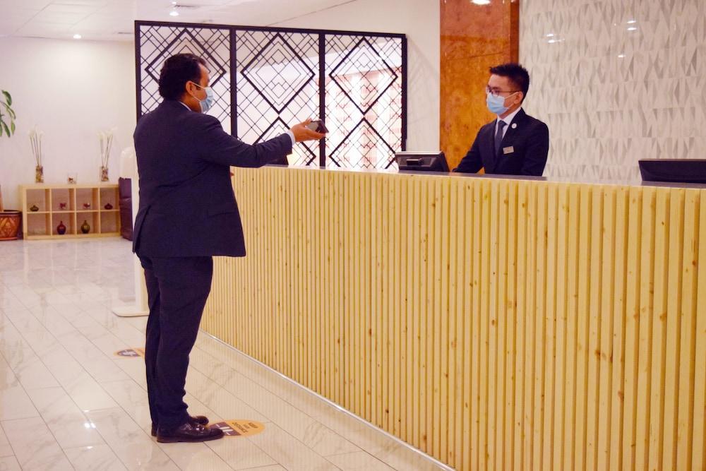 Inn And Go Kuwait Plaza Hotel Kuwait City Екстер'єр фото
